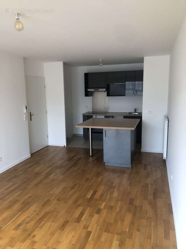 Appartement à SAINT-CYR-L'ECOLE