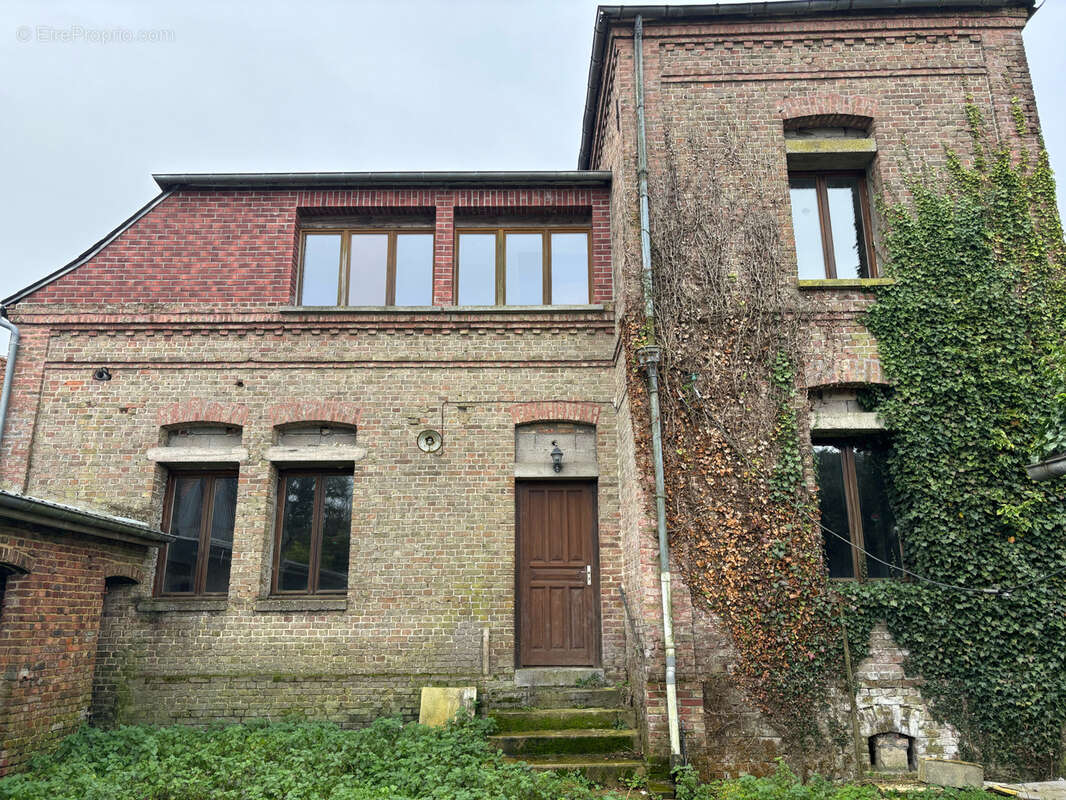 Maison à MONTIGNY-LES-JONGLEURS