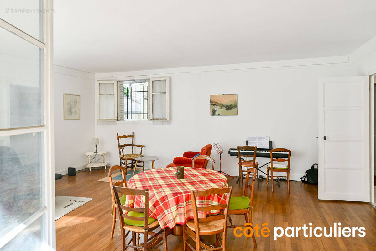 Appartement à ISSY-LES-MOULINEAUX