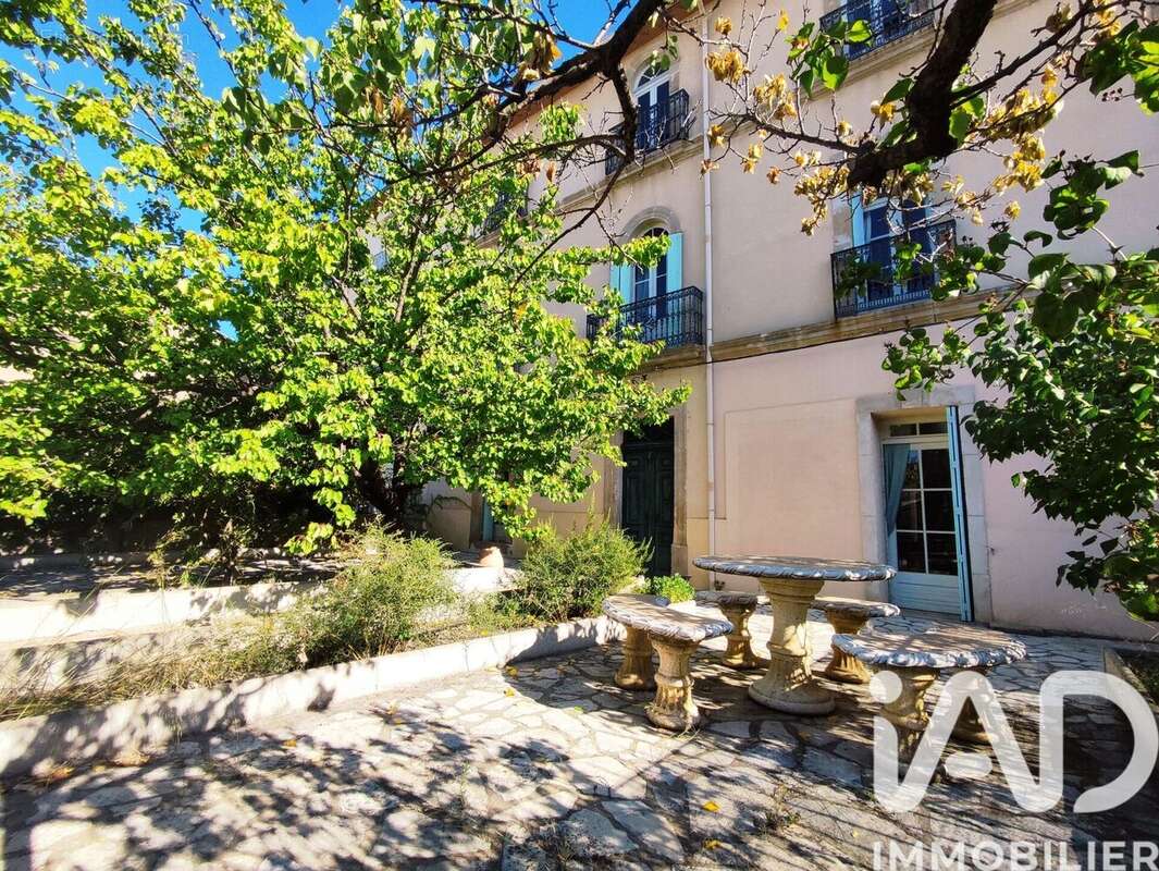 Maison 285 m² à Gabian  - photo 3