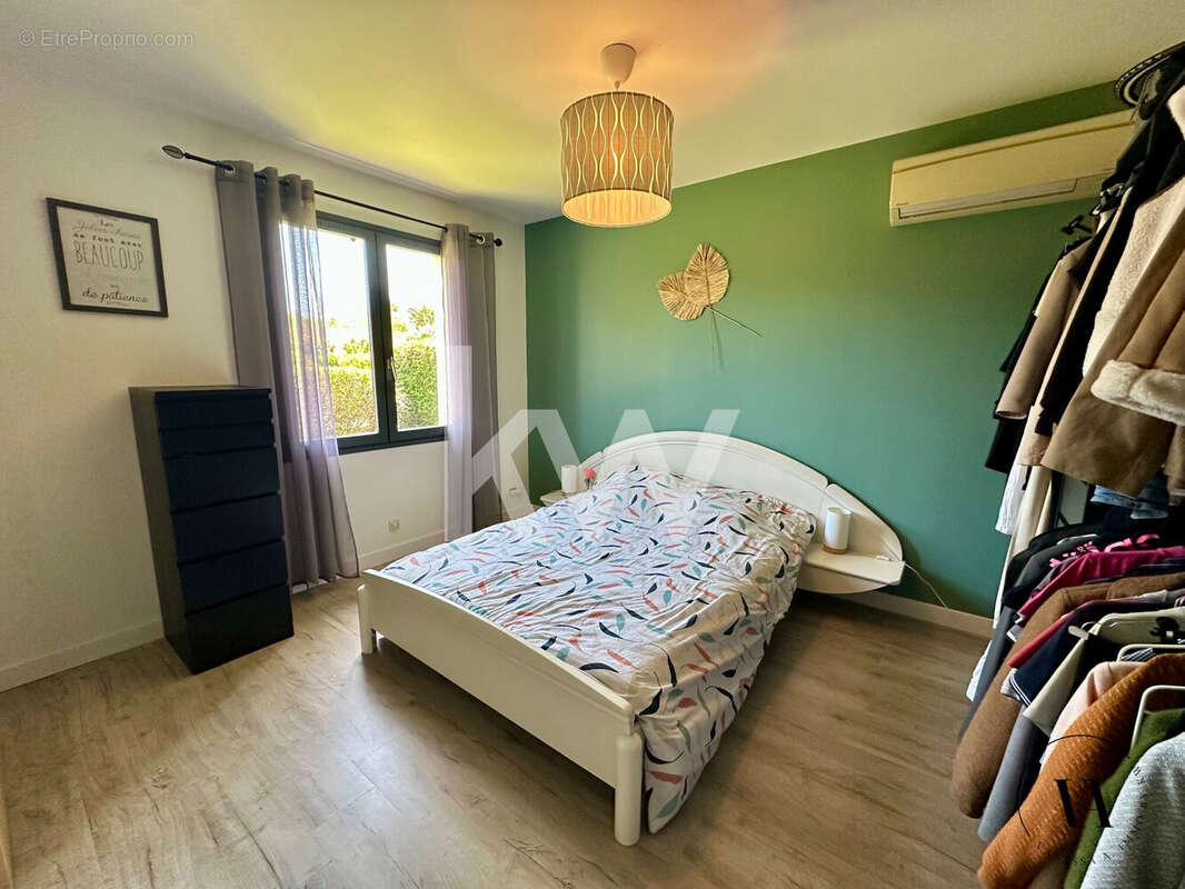 Maison 108 m² à Marcilly-En-Villette  - photo 7
