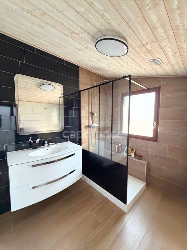 Maison à SAINT-GERVAIS