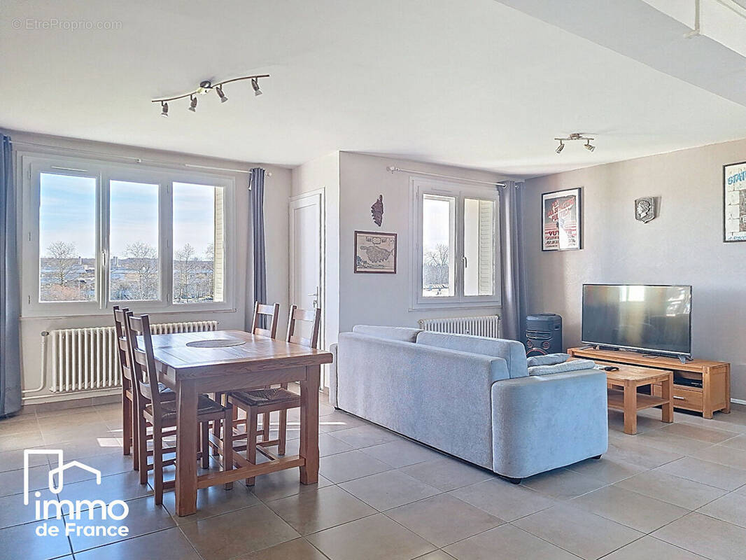 Appartement à BOURG-EN-BRESSE