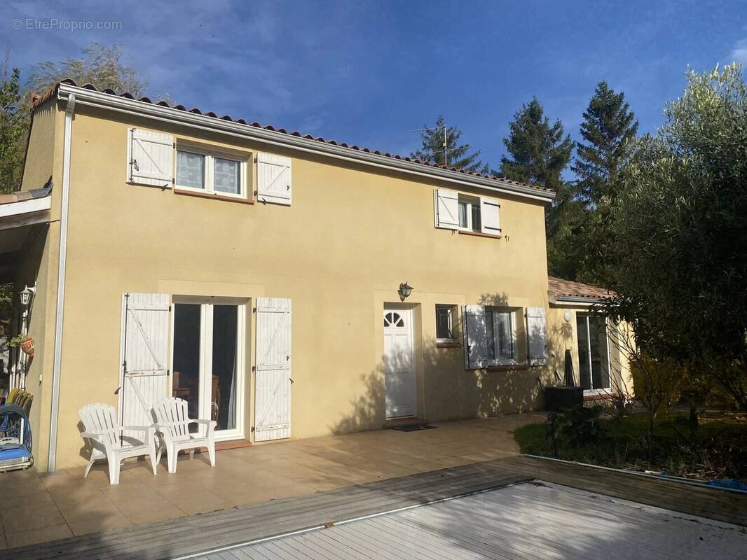 Maison à POMPERTUZAT