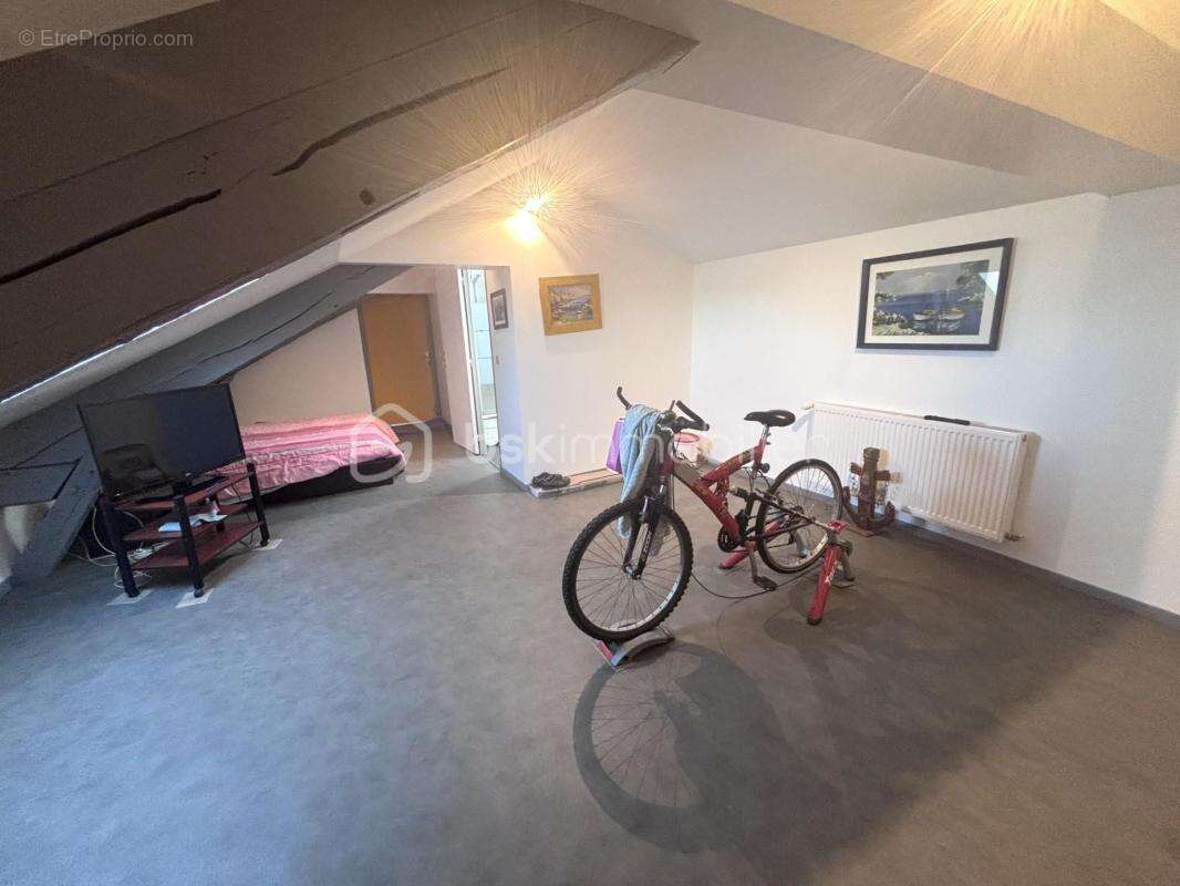  Propriété d’exception aux portes de Sonzay – Charme, volumes et potentiel unique  - photo 13