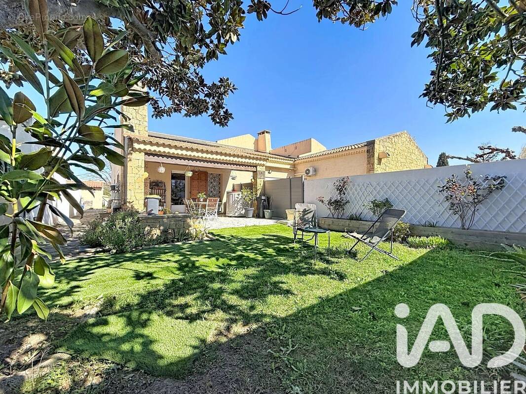 Photo 1 - Appartement à SALON-DE-PROVENCE