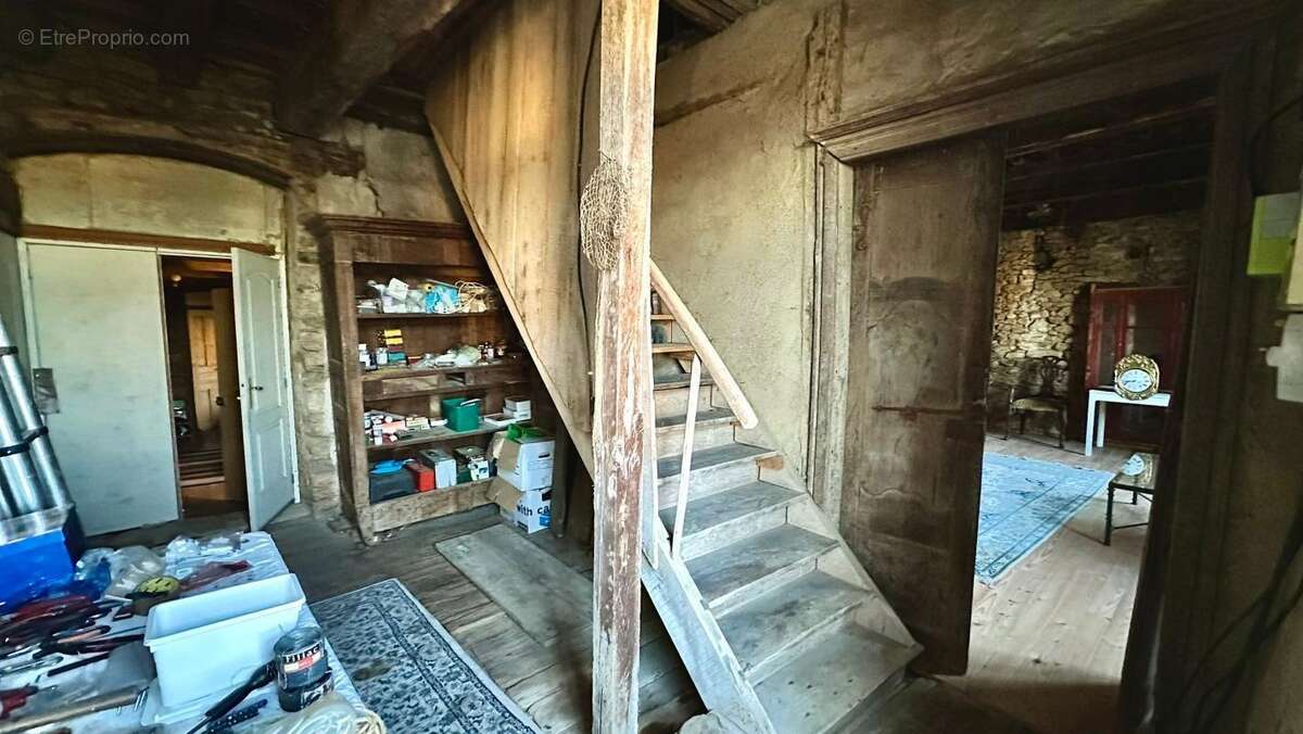 Maison à RULLAC-SAINT-CIRQ