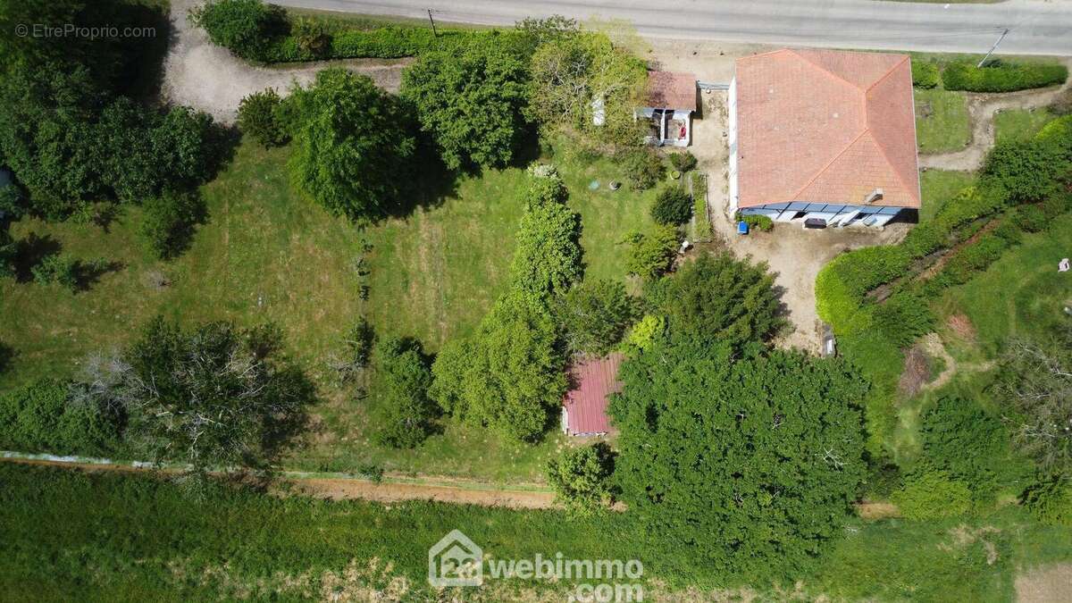 Maison à BRASSEMPOUY