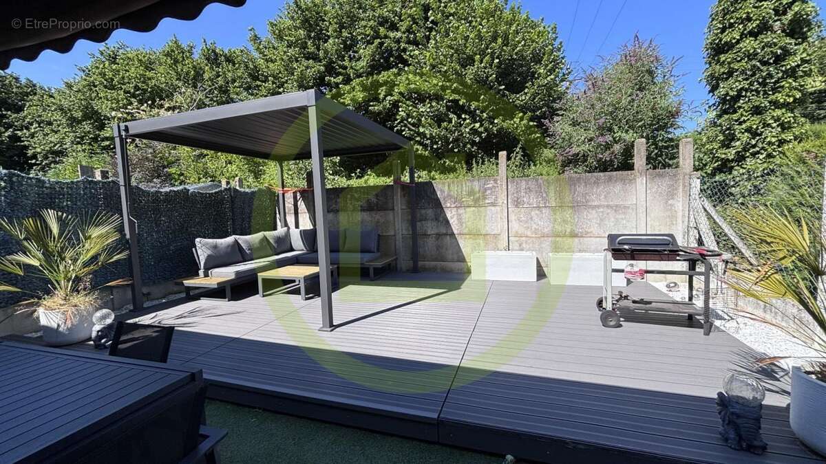 Maison à BREUIL-LE-VERT