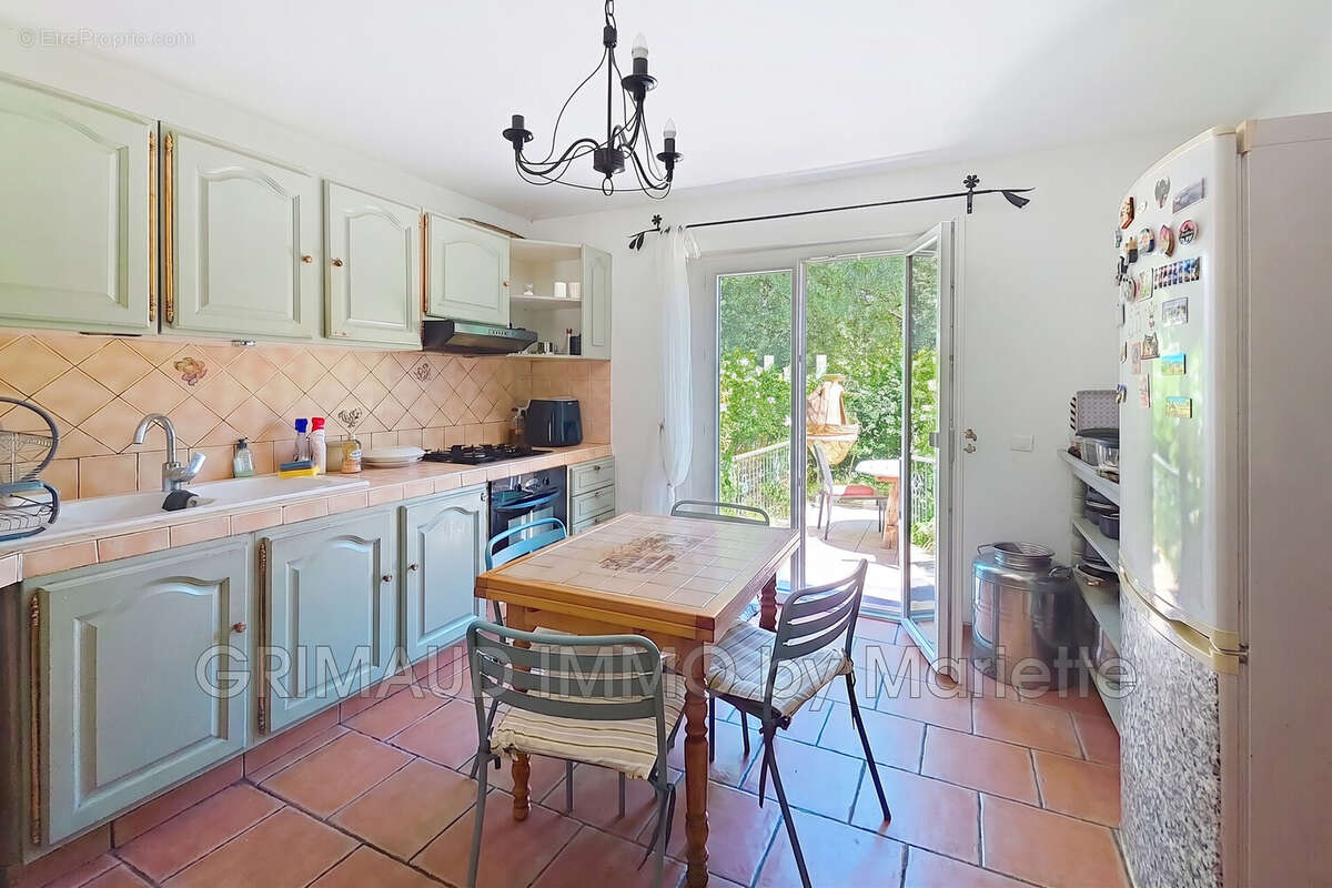 Maison à GRIMAUD