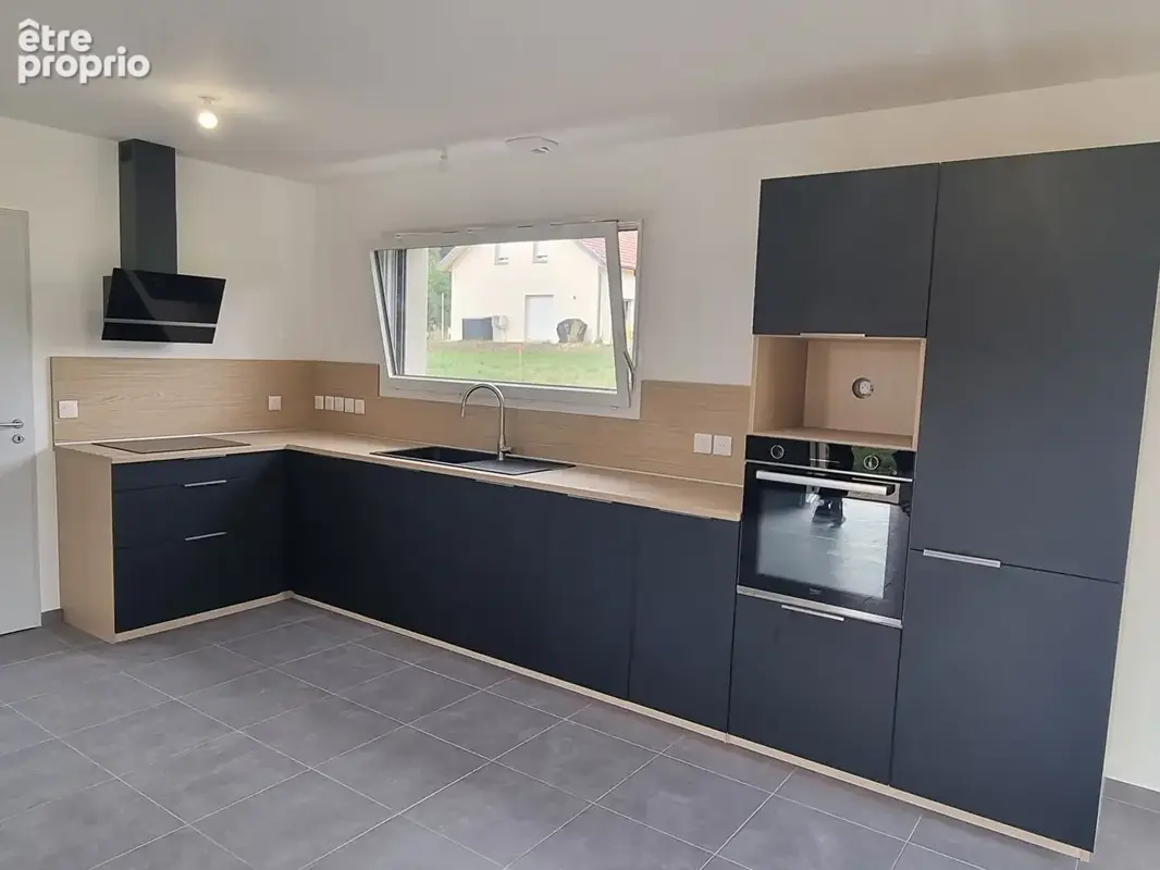 Maison mitoyenne neuve de  95.16 m² - DPE en A - Le Bélieu - photo 8