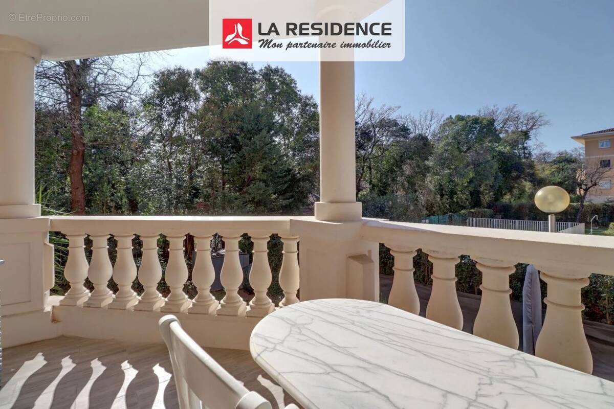 Appartement à FREJUS