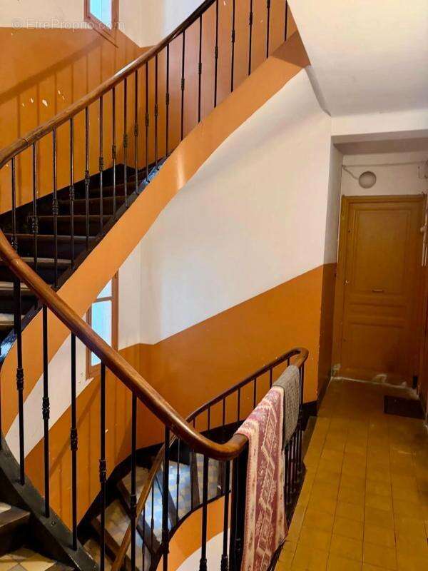 Appartement à MARSEILLE-15E