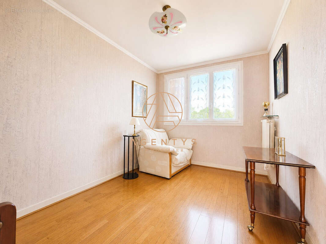 Appartement à VILLIERS-SUR-MARNE