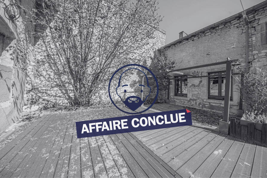 Maison à OURCHES-SUR-MEUSE