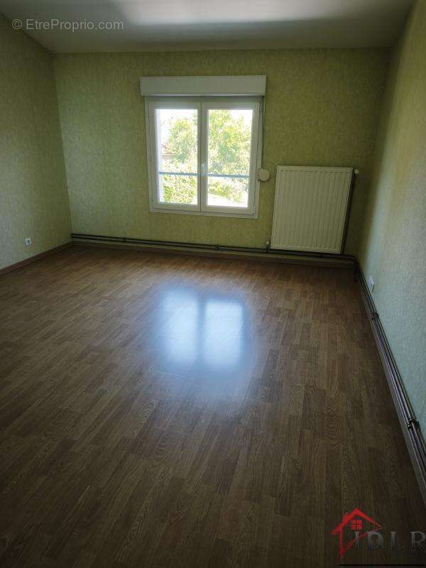 maison de type f6, 157 m2 sur un terrain de 533 m2 - photo 12