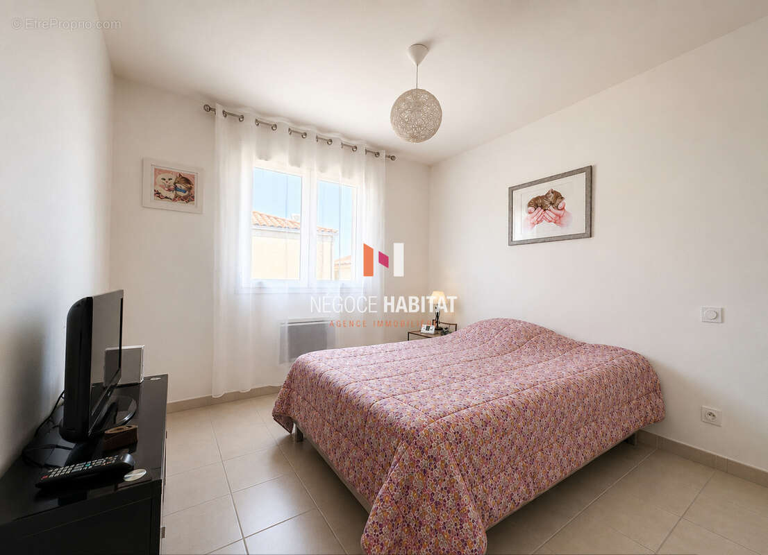 Villa T4 avec garage à vendre -Saint-Justl, terrain de 250 m2 - photo 5