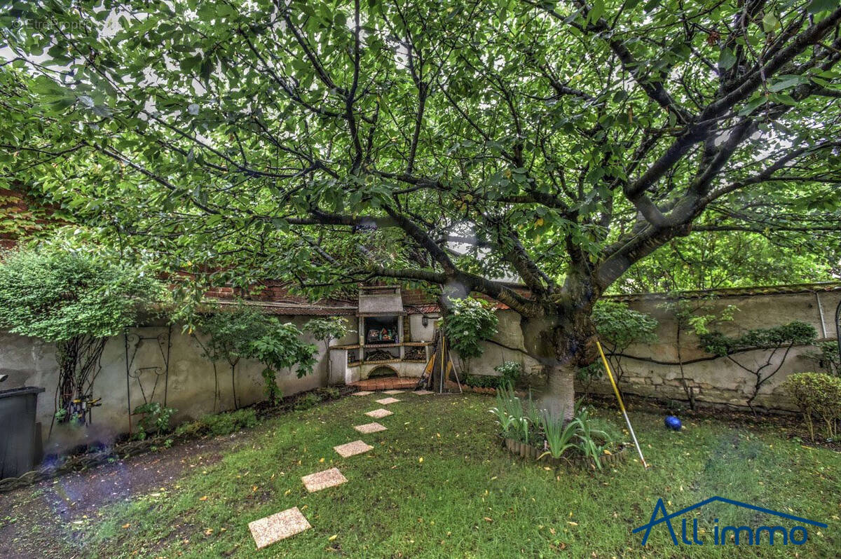 Appartement à SAINT-MAUR-DES-FOSSES
