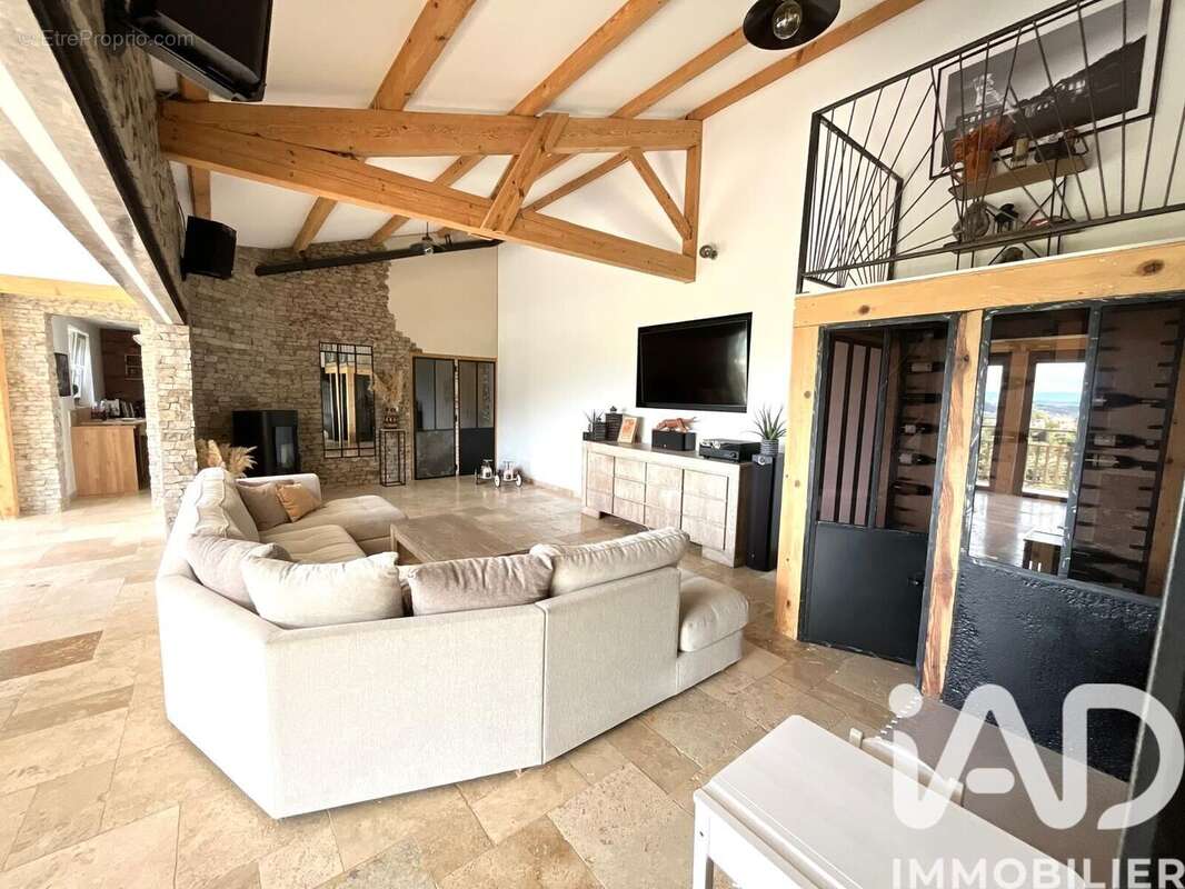 Photo 8 - Maison à SAINT-ETIENNE