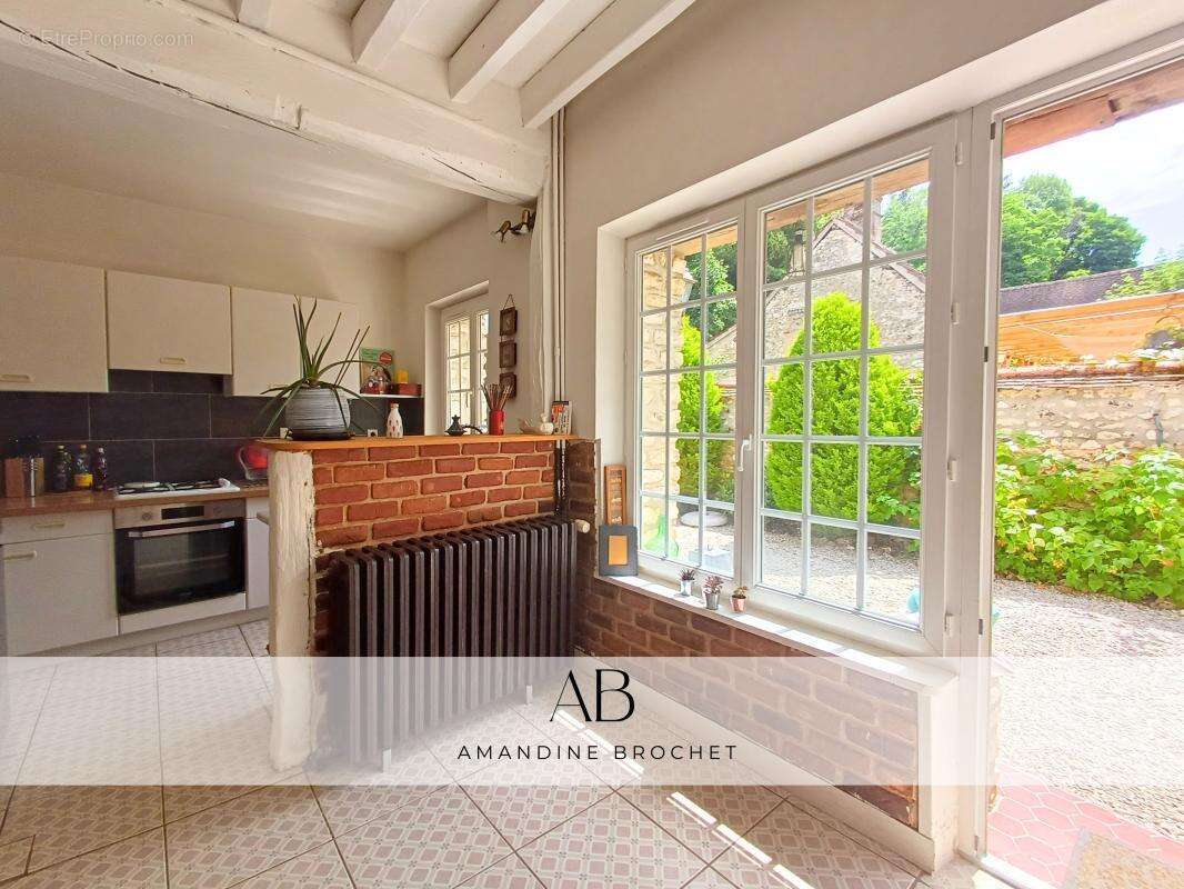 Maison à BREUILPONT