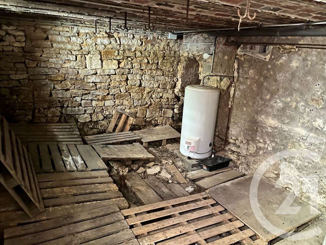 Maison 118 m² à Entrains-Sur-Nohain  - photo 12