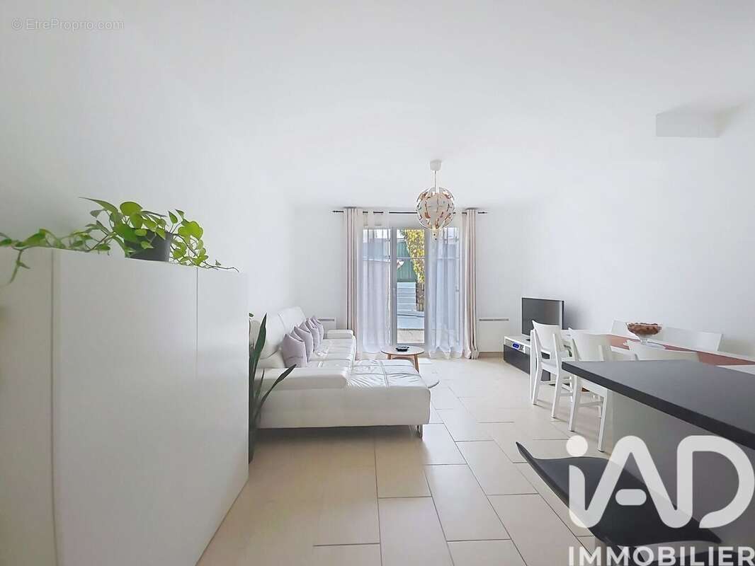 Photo 2 - Maison à MAGNANVILLE