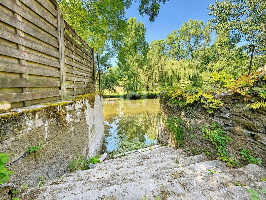 Maison à PONT-SAINT-MARTIN