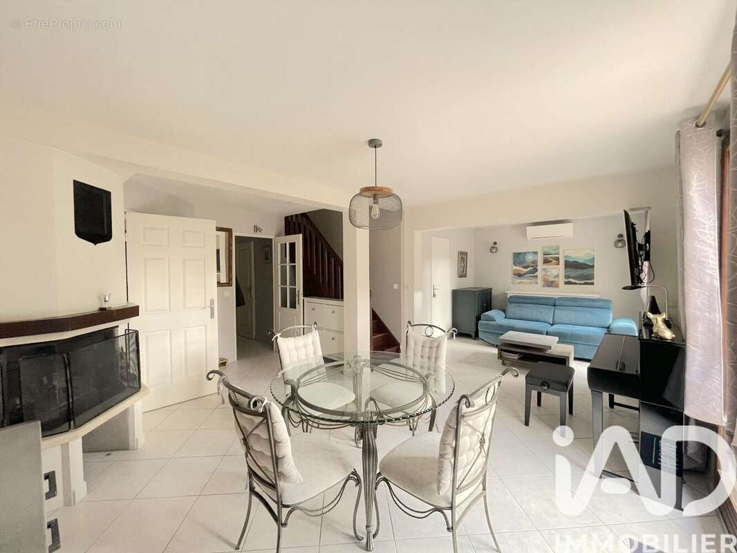 Photo 3 - Maison à BONNEUIL-SUR-MARNE