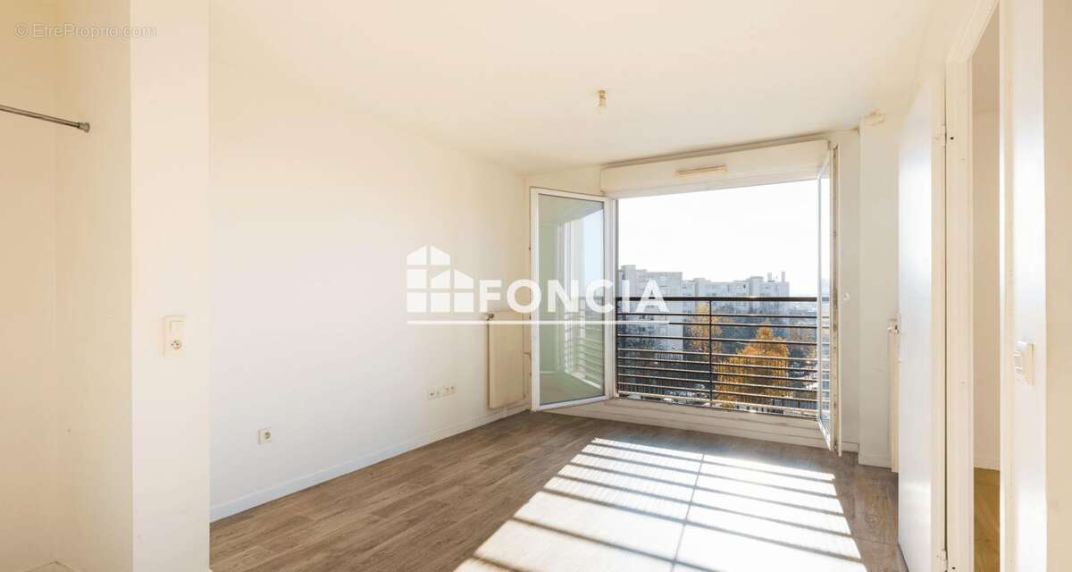 Appartement à AULNAY-SOUS-BOIS