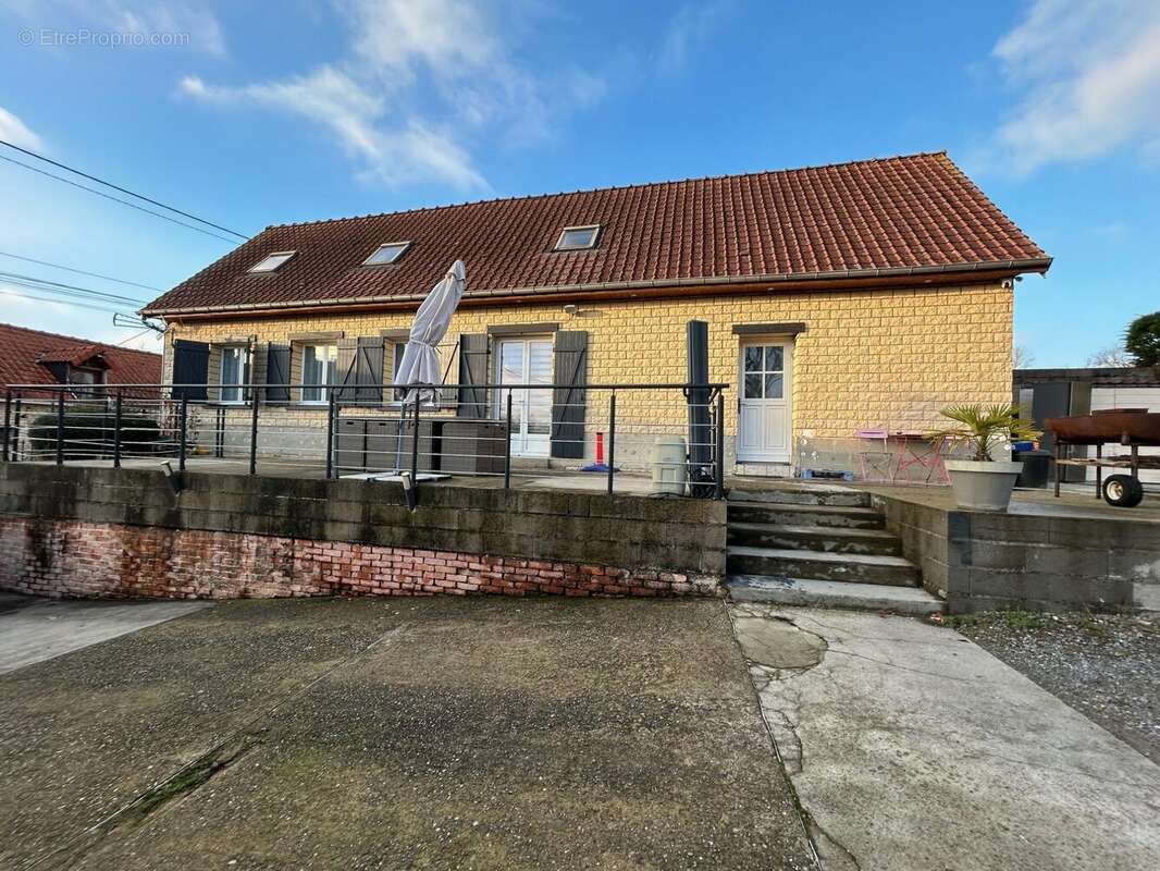 Maison à AGENVILLERS