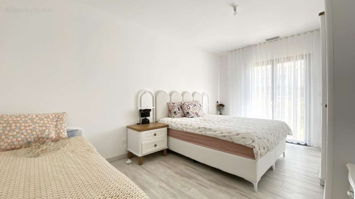 Maison à CORNEILHAN