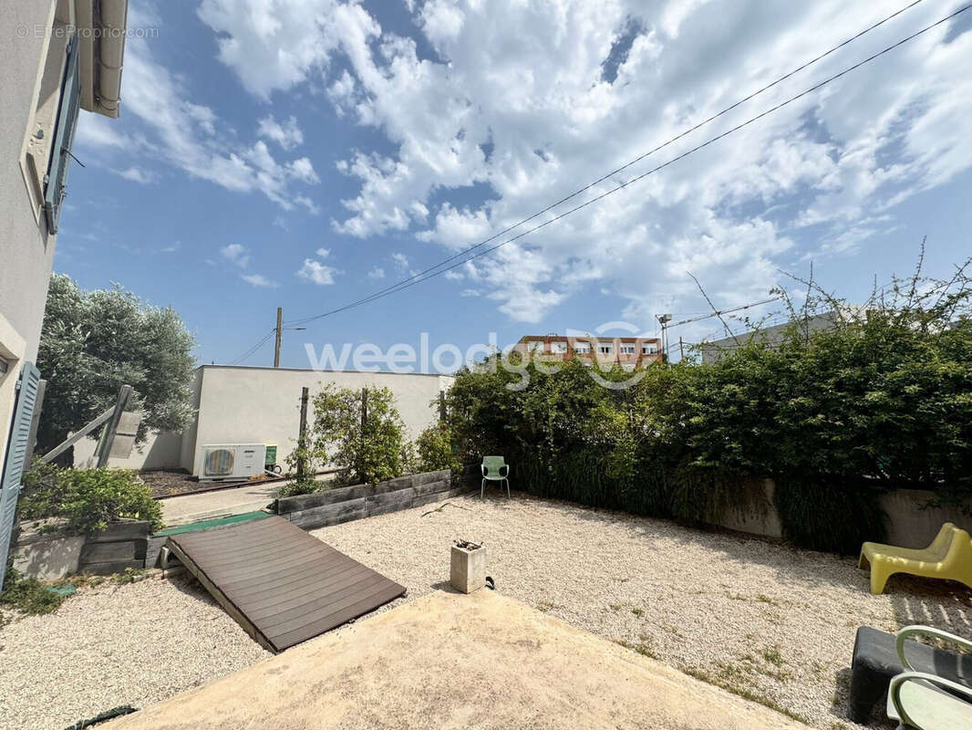 Maison à CHATEAUNEUF-LES-MARTIGUES