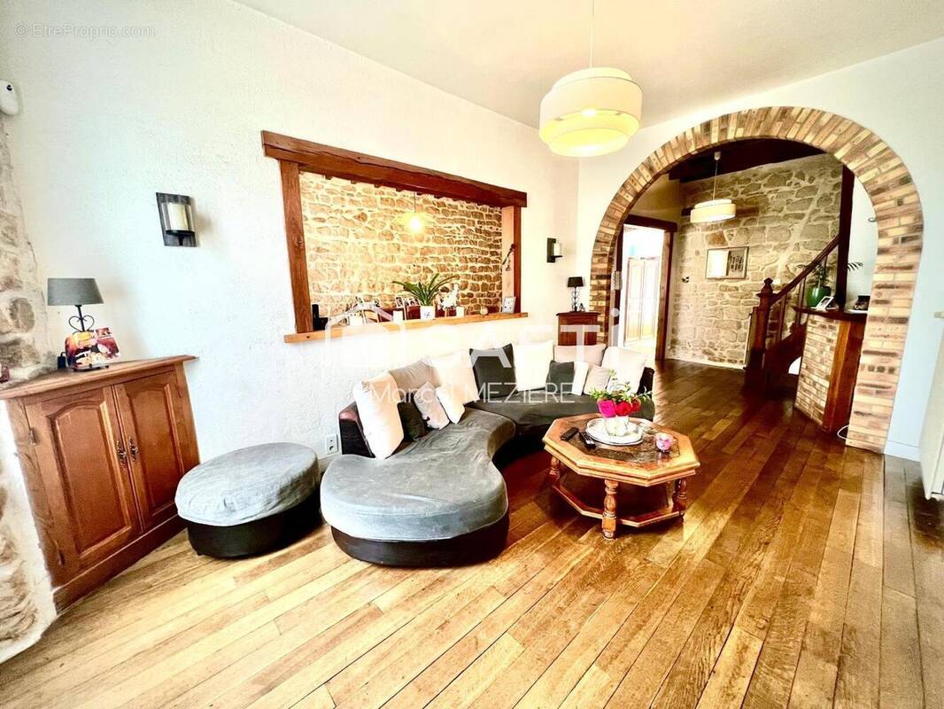 Photo 1 - Maison à SOUCY