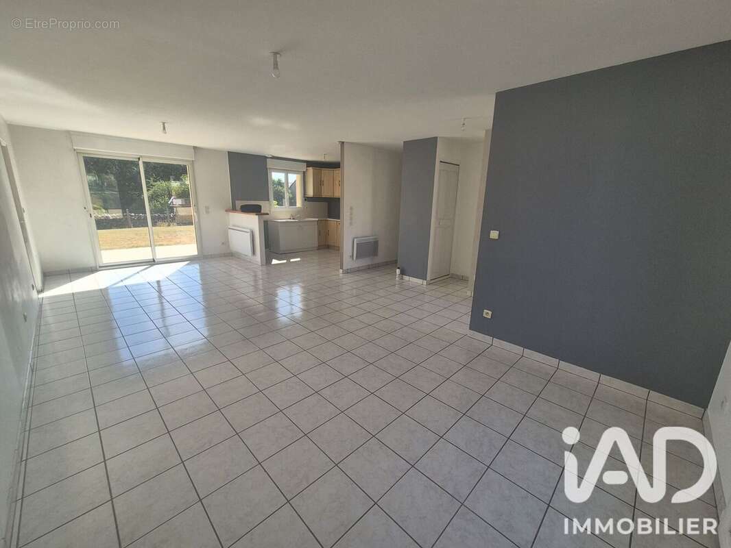 Maison 90 m² à Le Luart  - photo 2