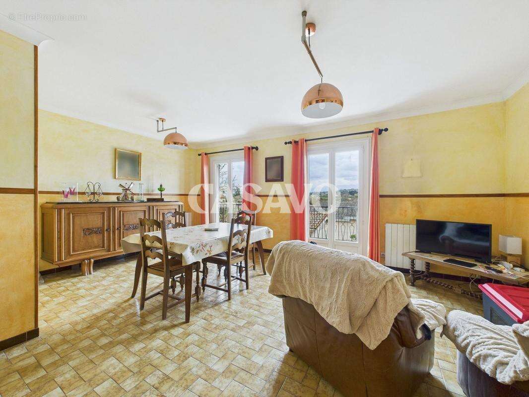 Vente Maison 4 pièces de 154m² - 38121 Reventin-Vaugris - photo 5