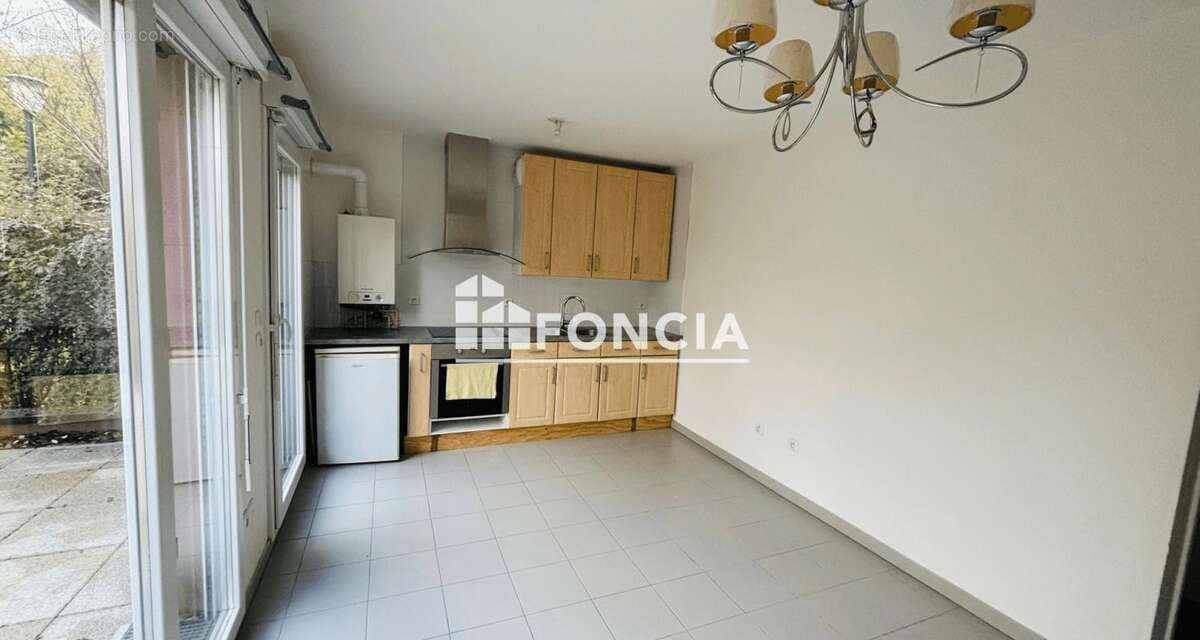 Appartement à ROSNY-SUR-SEINE