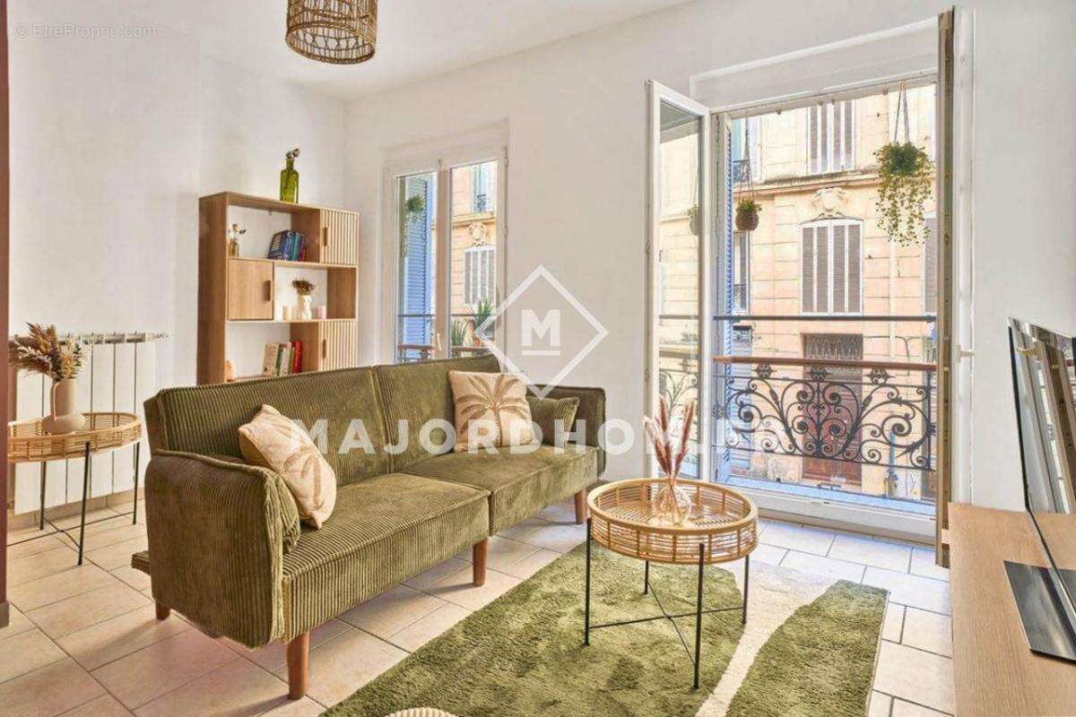 Appartement à MARSEILLE-2E