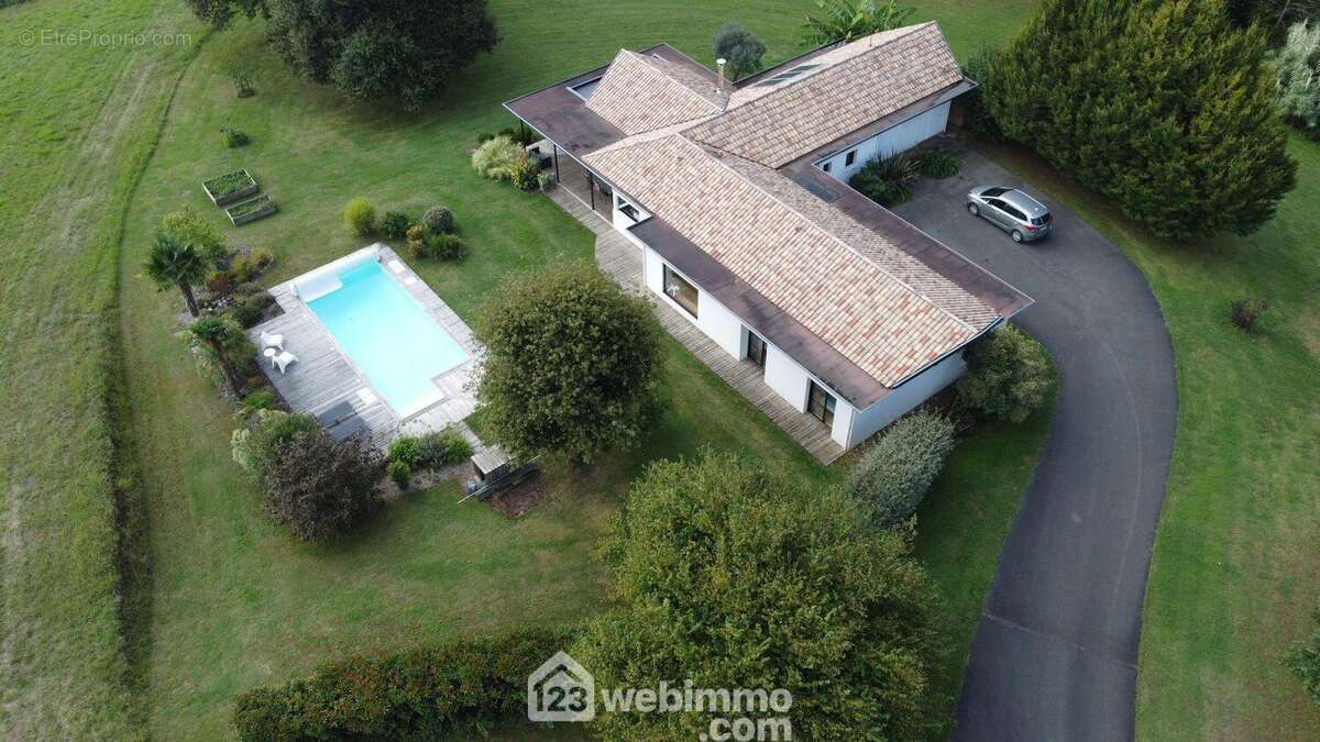 Maison à SAINT-CRICQ-CHALOSSE