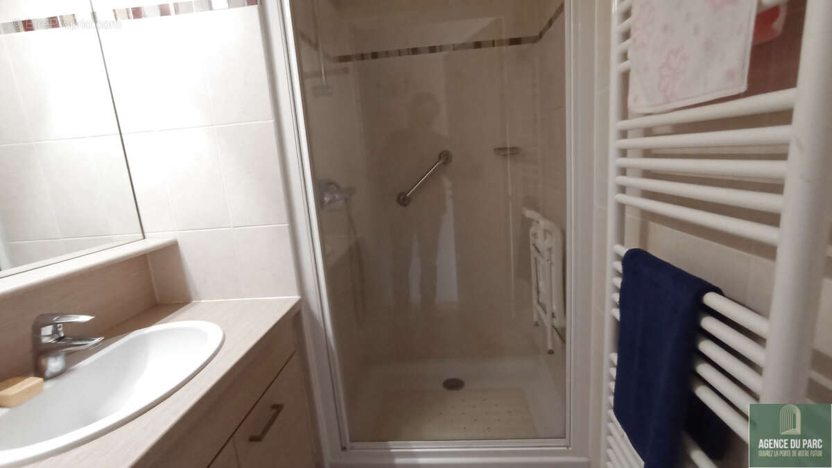 Appartement à VILLE-D'AVRAY