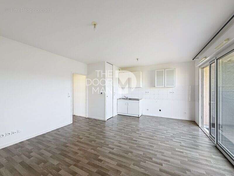 Appartement à LES SORINIERES