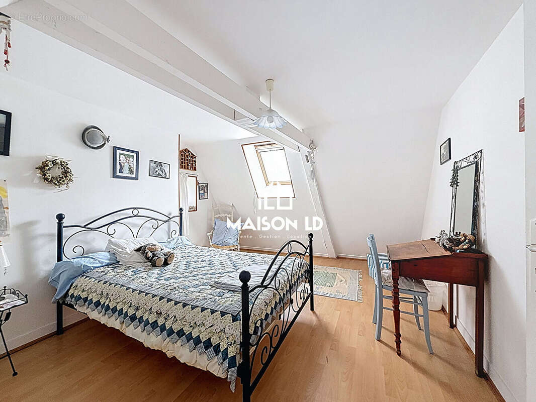 Maison à VERSAINVILLE