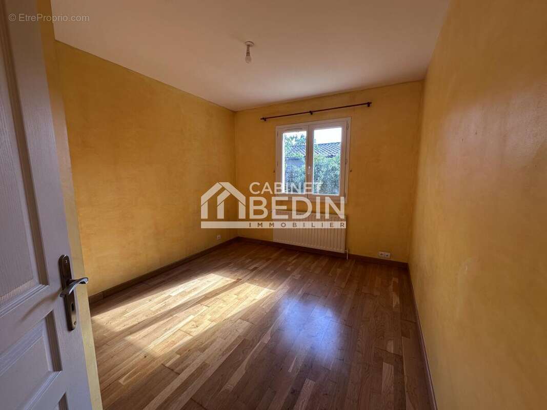 Maison à SAINT-MEDARD-EN-JALLES