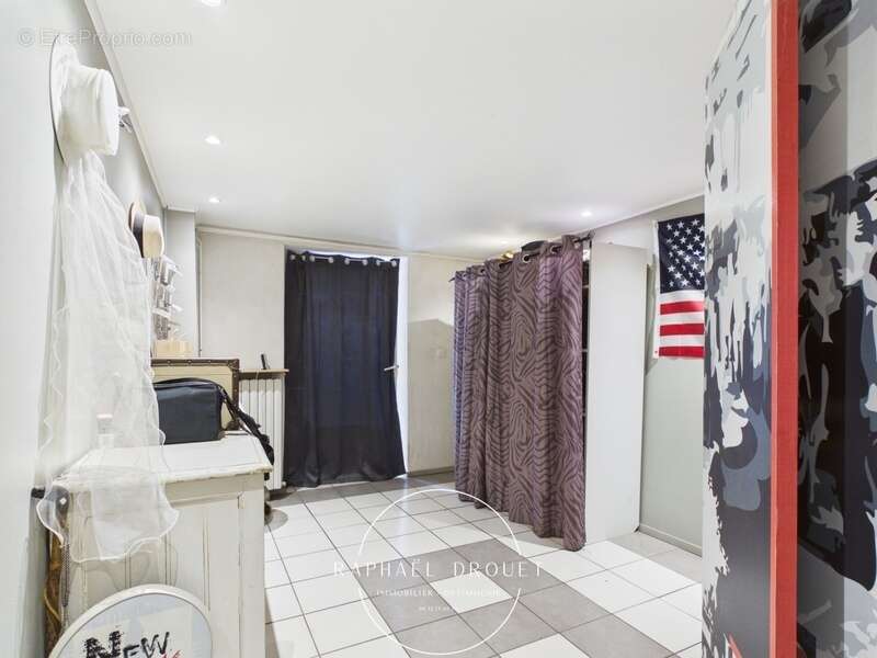SAINT-CLAIR-DU-RHÔNE – Grande maison familiale de caractère avec 165 m² habitables - photo 18