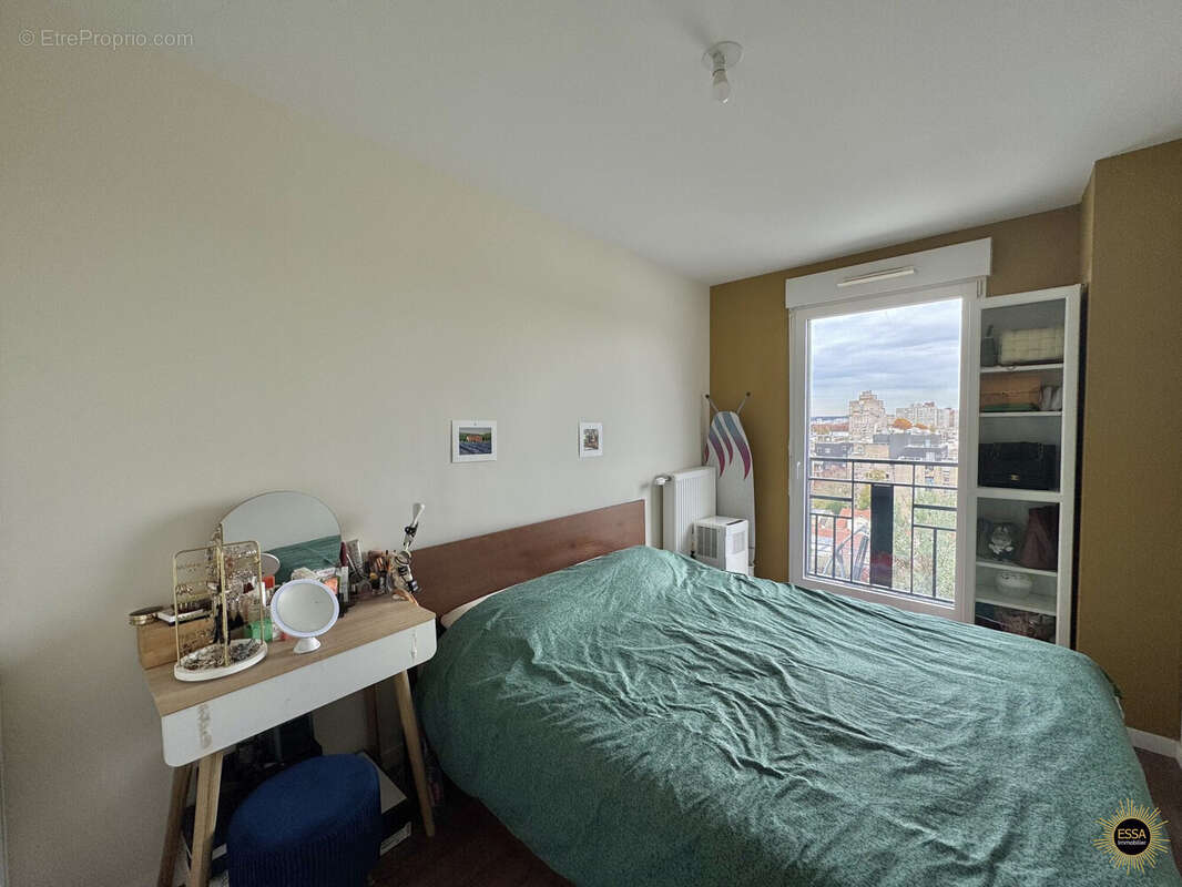 Appartement à COLOMBES