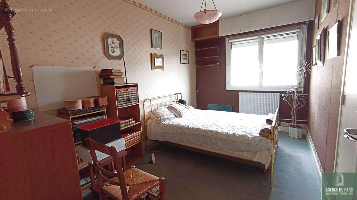Appartement à VILLE-D'AVRAY
