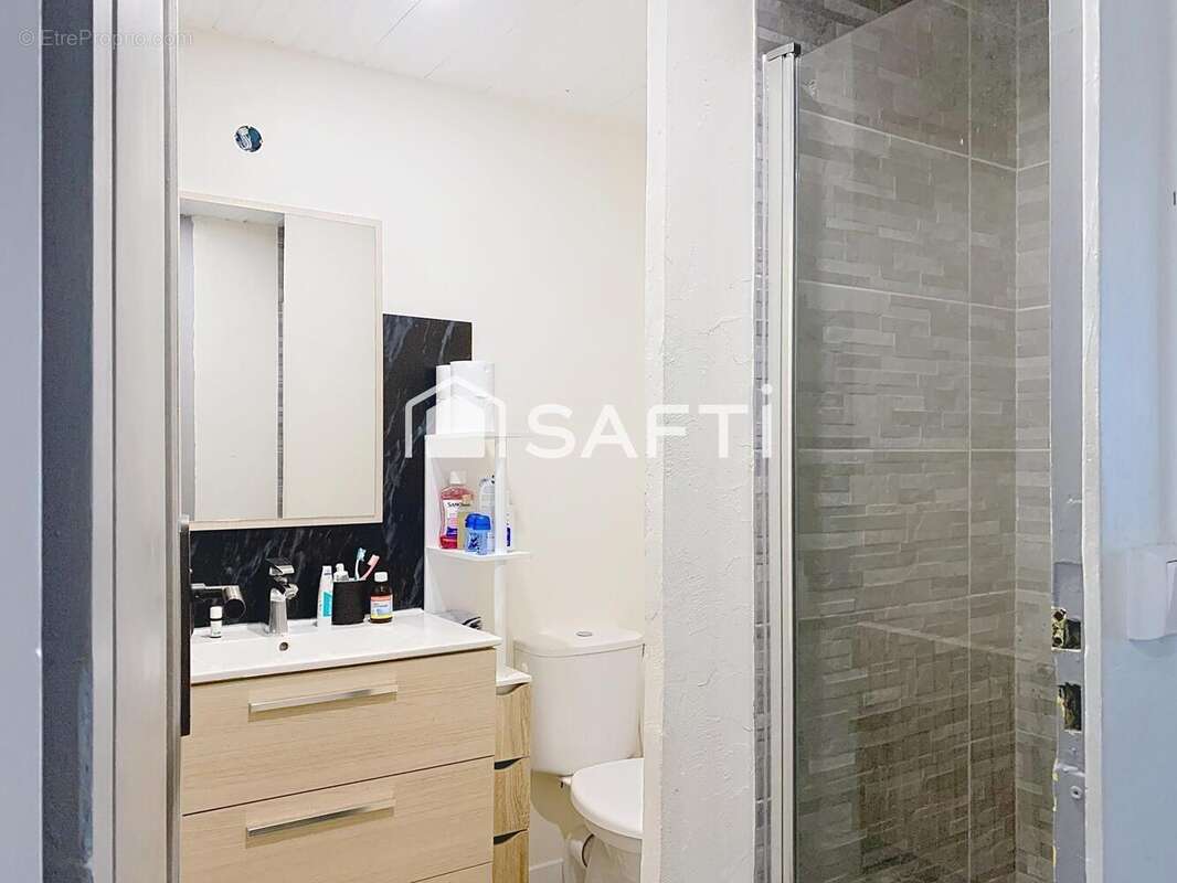 Maison 98 m² à Pauillac  - photo 6
