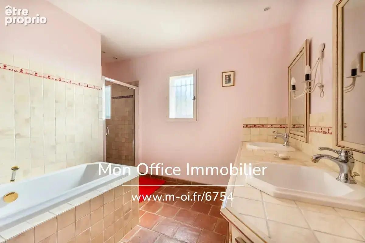 Référence : 6754-VCL. - Maison avec belle vue dominante - Piscine et pool-house - Proche Aix à ROGNES - photo 28