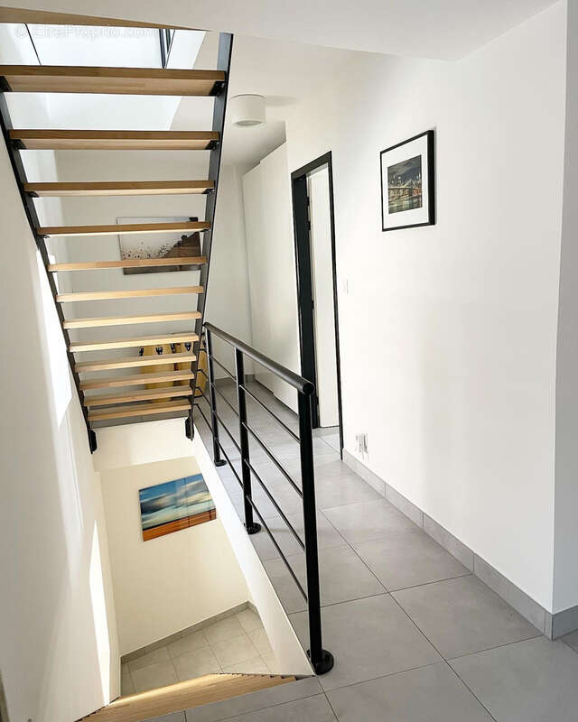 Maison à DIVONNE-LES-BAINS