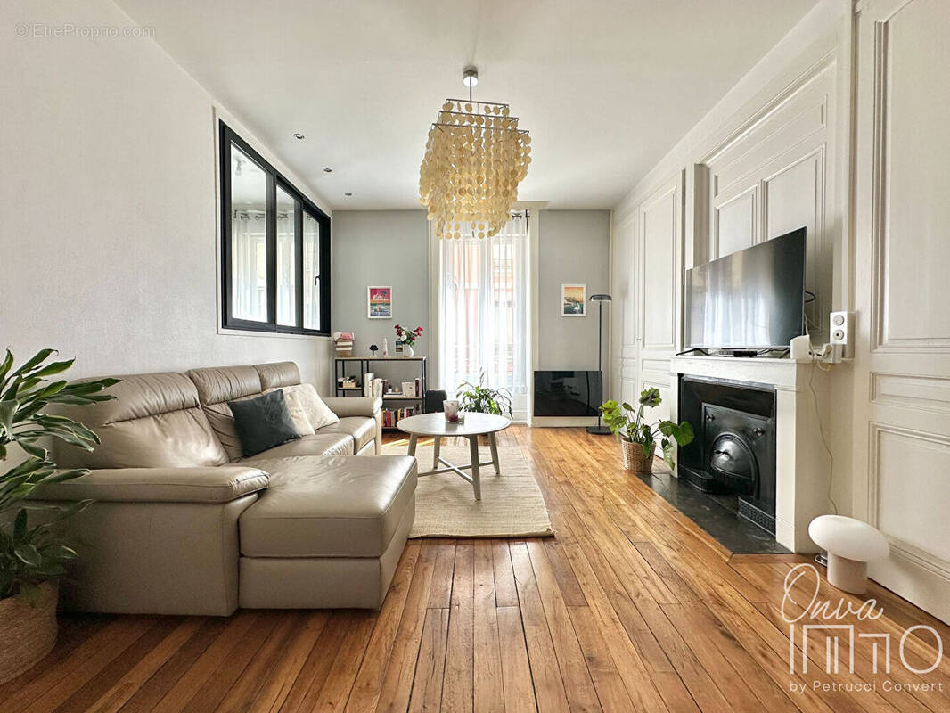Appartement à VILLEURBANNE
