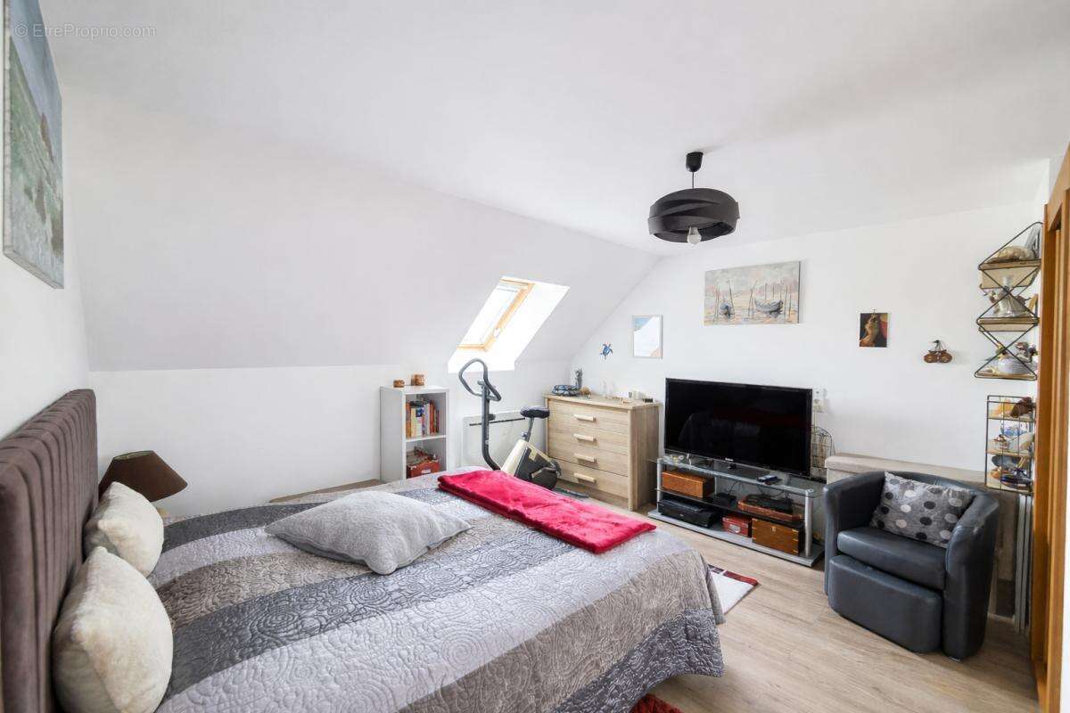 Maison à ECQUEVILLY